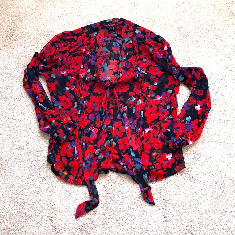 Poppy floral v neck blouse with neck tie